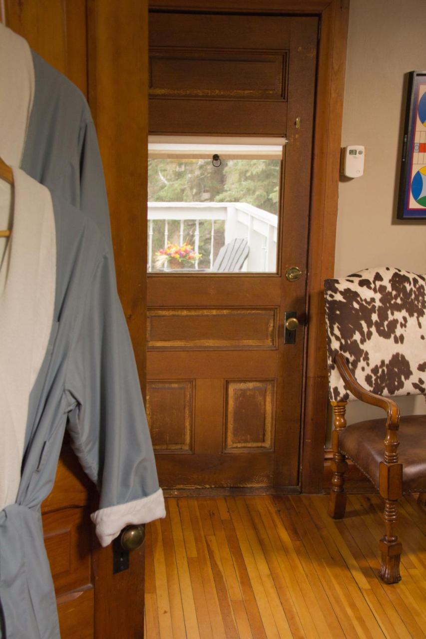 Pinehurst Inn Bed & Breakfast 베이필드 외부 사진
